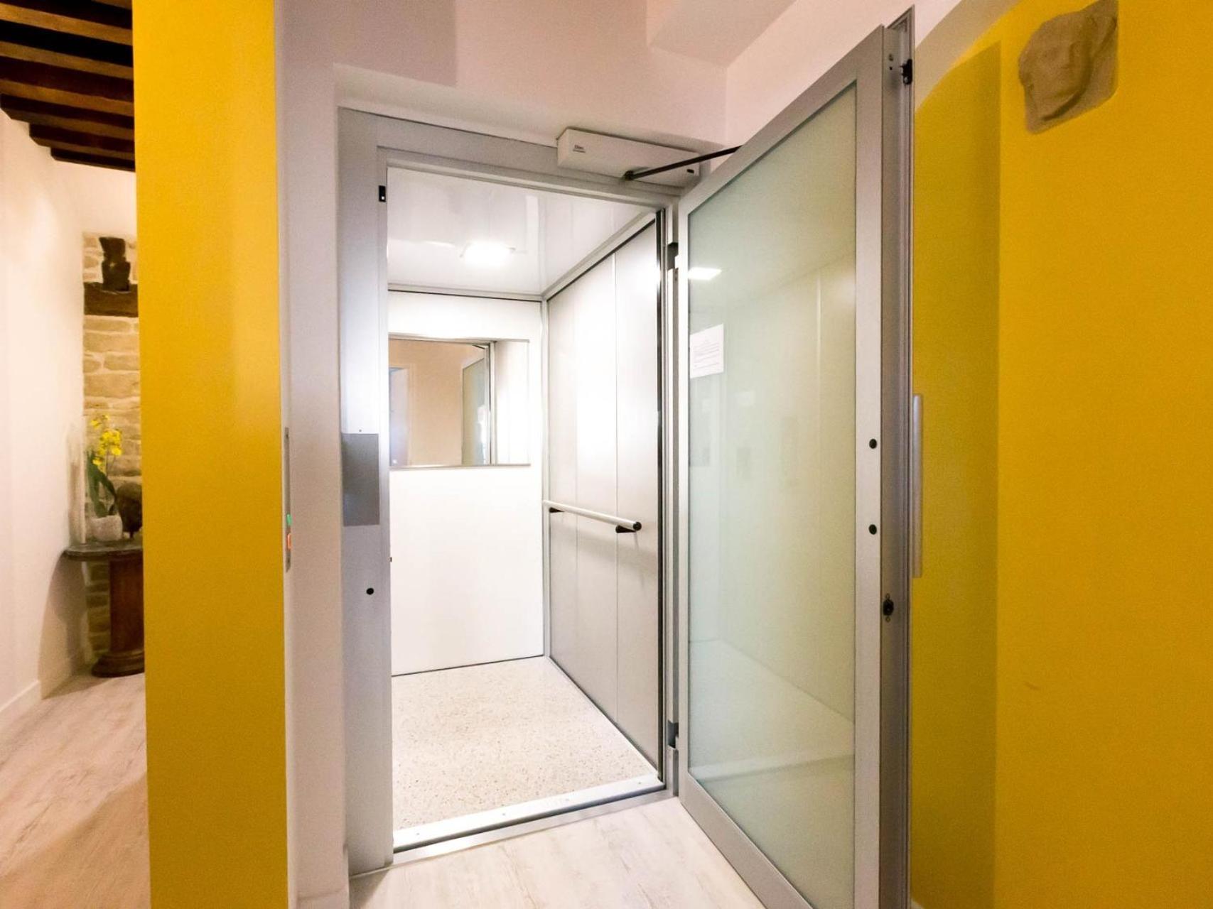 Residence Beaune Sweet Home, 4 Appartements D'Exception Avec Parking Inclus Esterno foto