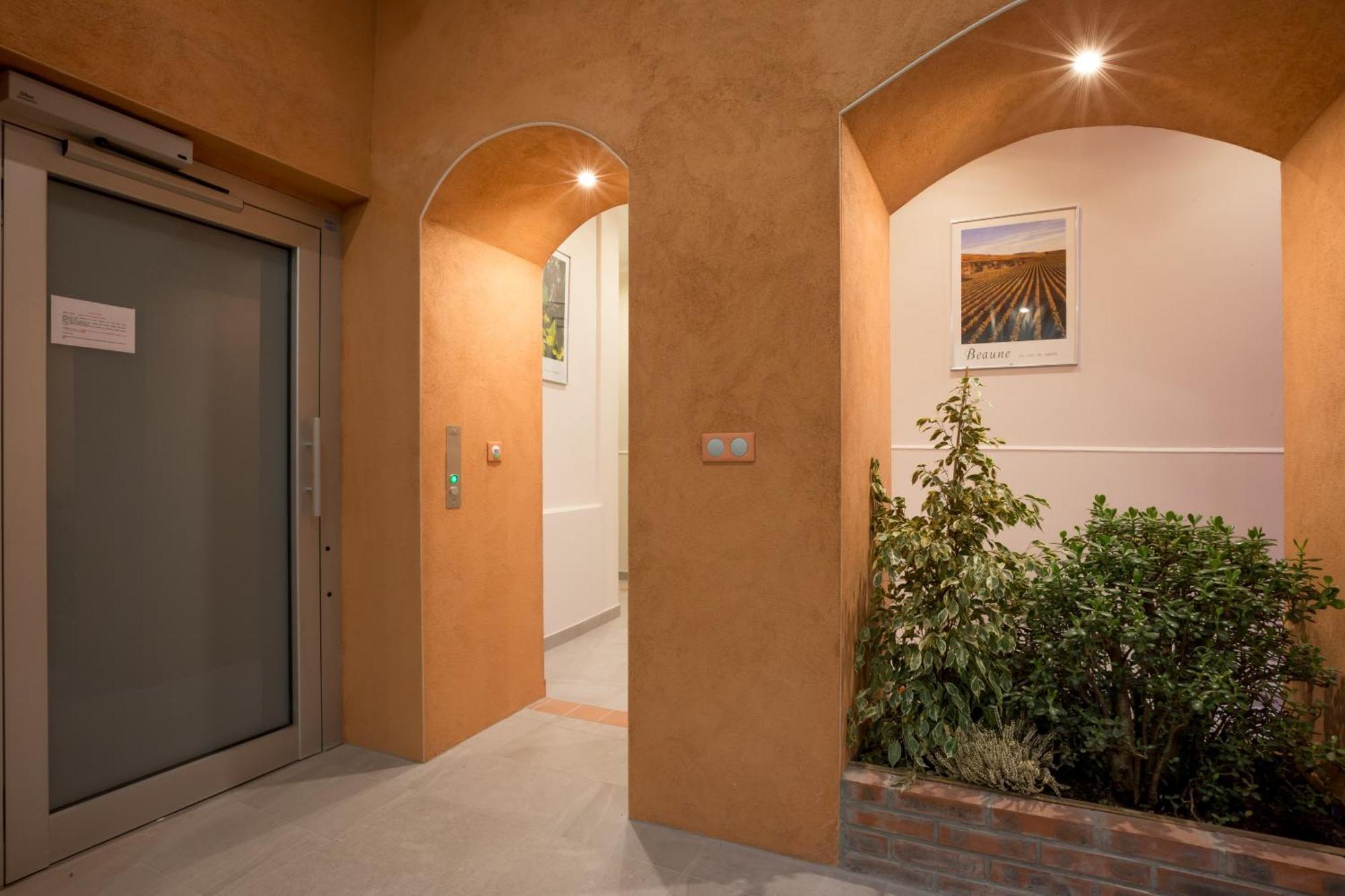 Residence Beaune Sweet Home, 4 Appartements D'Exception Avec Parking Inclus Esterno foto